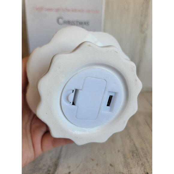 Christmas AS IS forever white ceramic lighted tree! Home decor - Picture 6 of 7